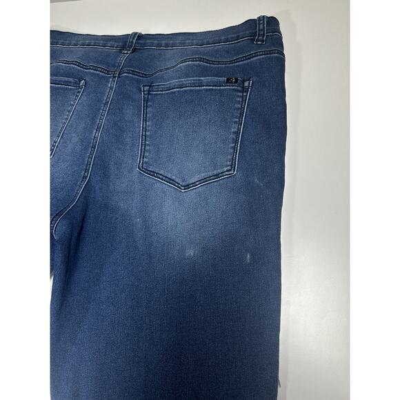 DG2 Diane Gilman Women’s 16W Embroidered Stretch Jeans Y2K Dark Wash Plus Size - Picture 13 of 16